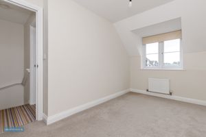 Bedroom- click for photo gallery